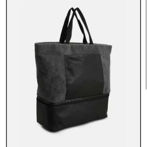 New!!! DSW Gray Felt Weekender Tote Overnighter Travel Bag With Shoe Compartment